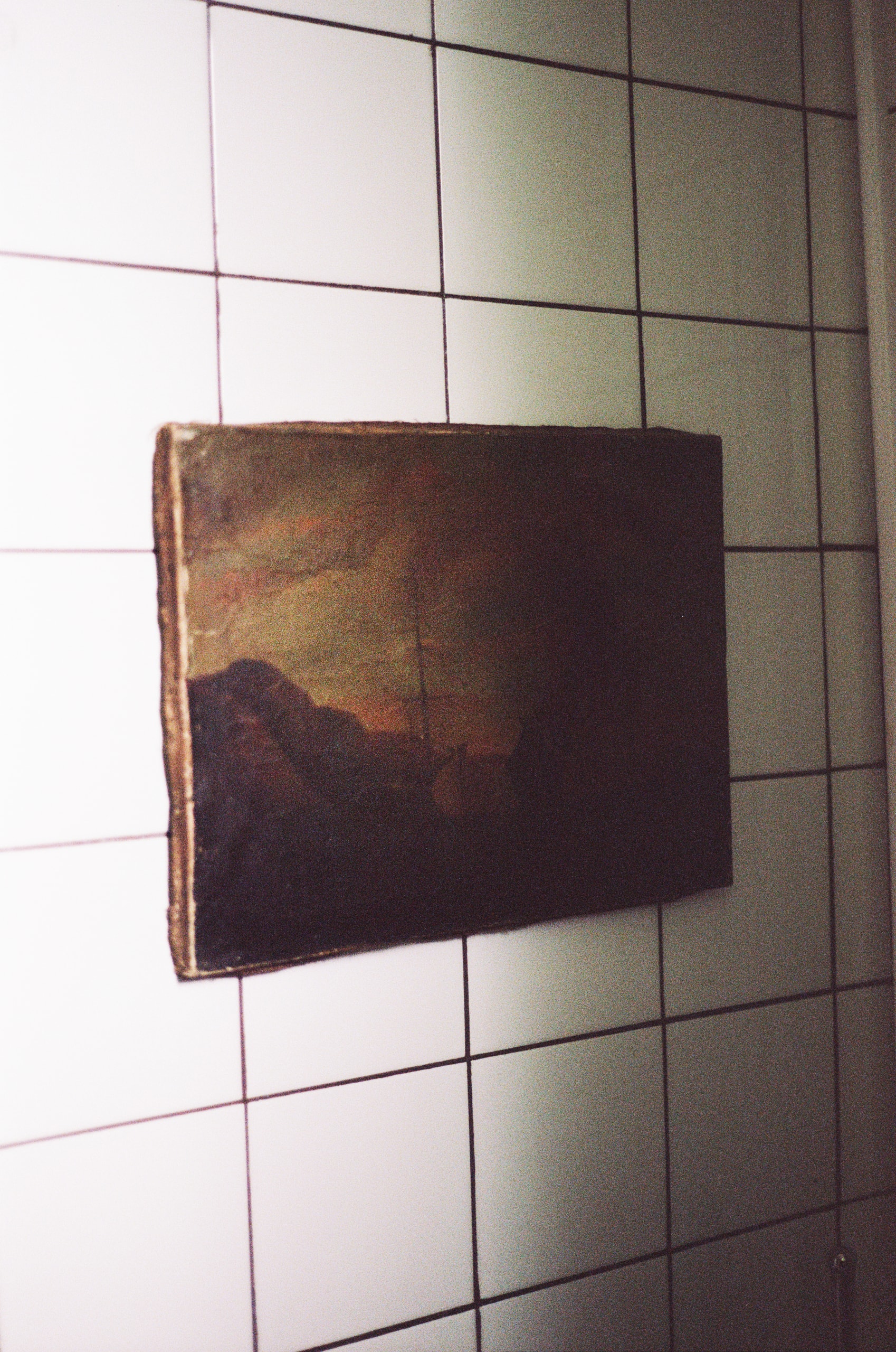 Ships in the Bathroom