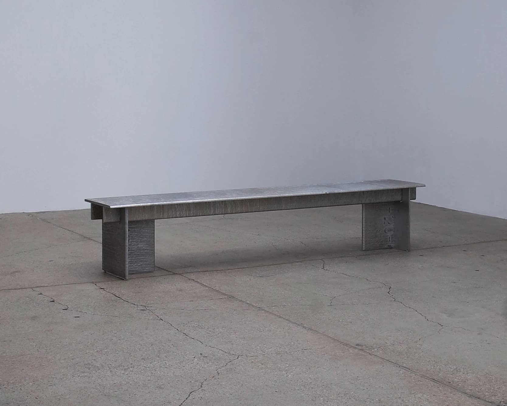 Aluskin Bench