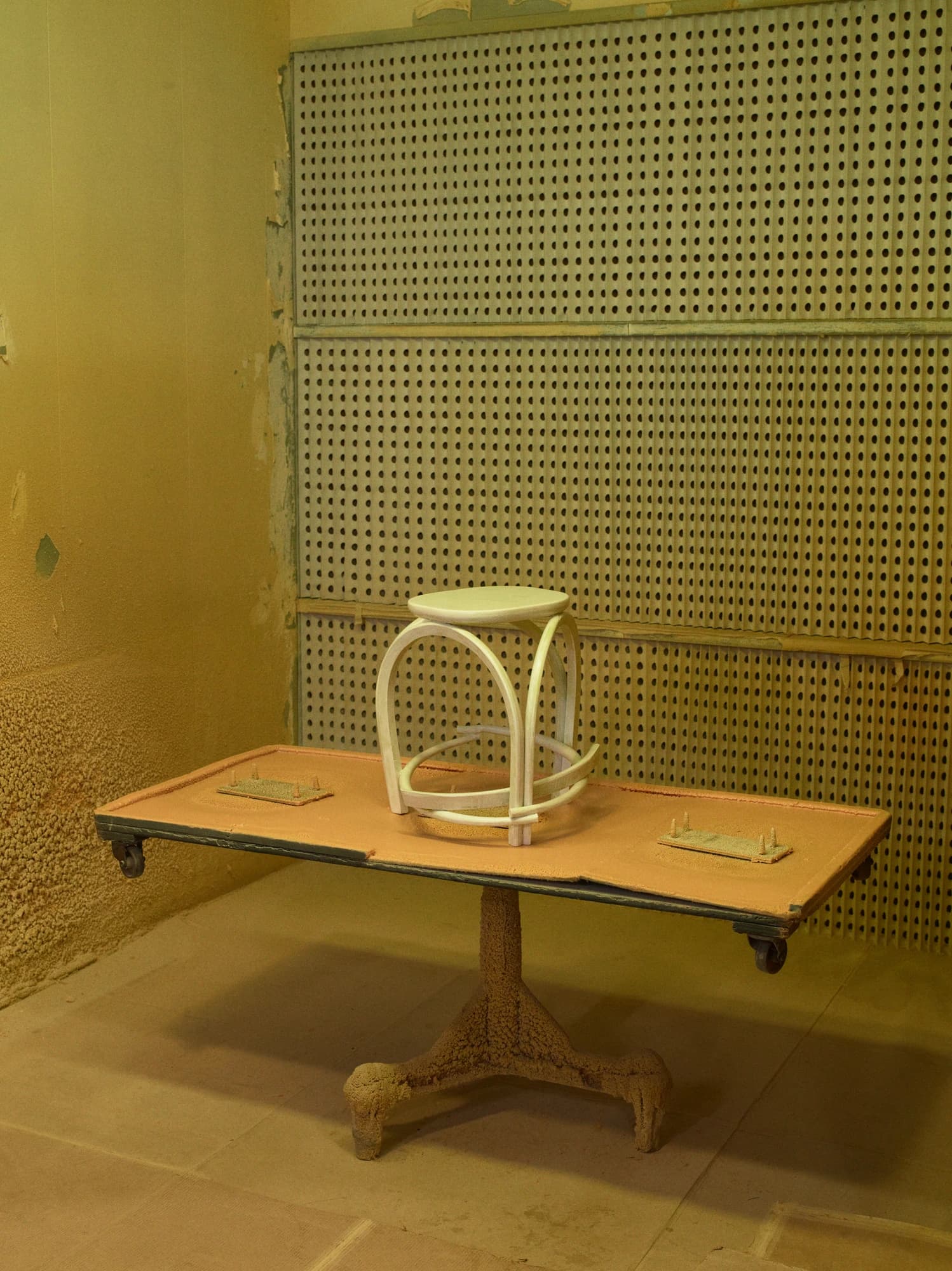 Seconds stools (white)