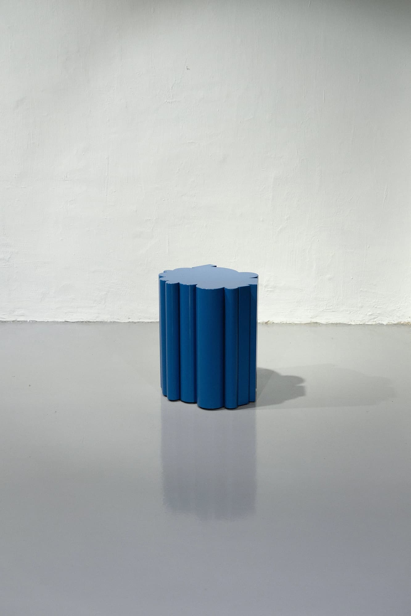 Stool (blue)