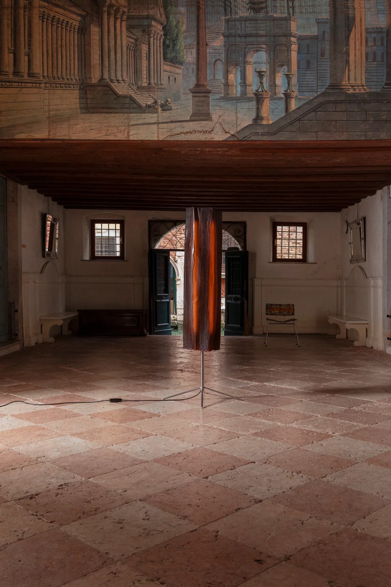 Tall Floor Lamp (Dark Amber)