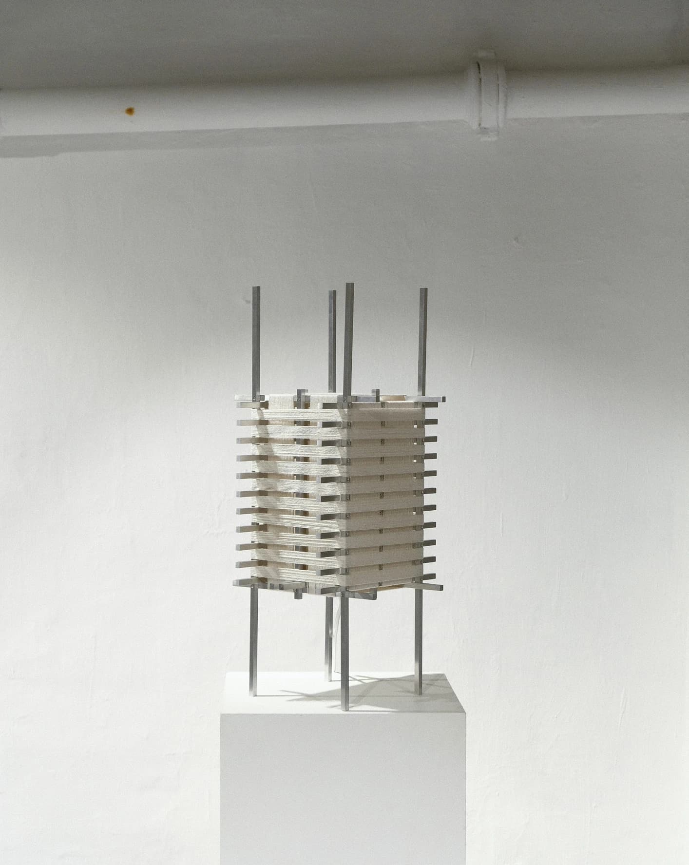 Desk lamp with 229m of string